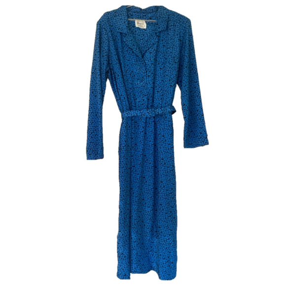 British Lady Dresses & Skirts - SALE 5/$25! British Lady Dress, Sz 8, Blue Flowers, 1970s Vintage